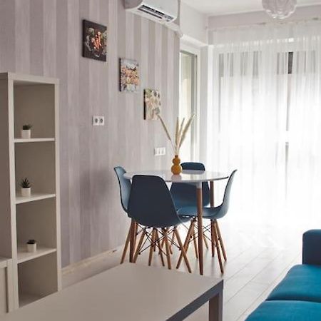 Appartement 3 Dream Apartmant 3+Parcare Gratuita à Oradea Extérieur photo