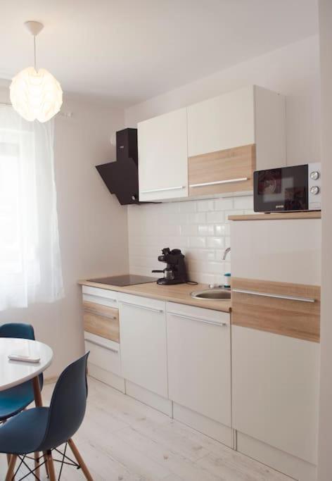 Appartement 3 Dream Apartmant 3+Parcare Gratuita à Oradea Extérieur photo