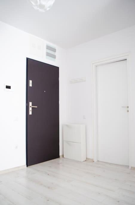 Appartement 3 Dream Apartmant 3+Parcare Gratuita à Oradea Extérieur photo